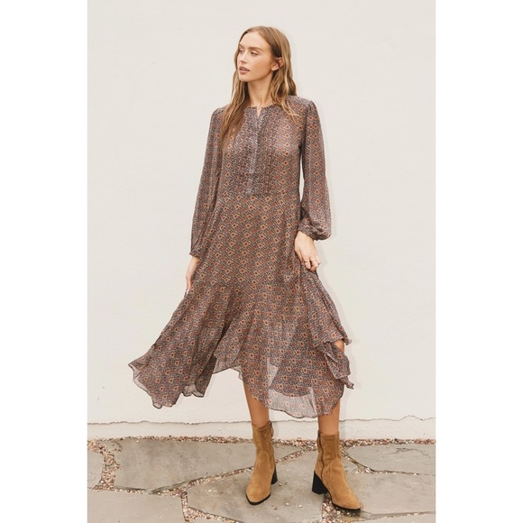 Bohemian Long Sleeve Midi Dress – Lightweight Flowing Patterned Style - Picture 1 of 5